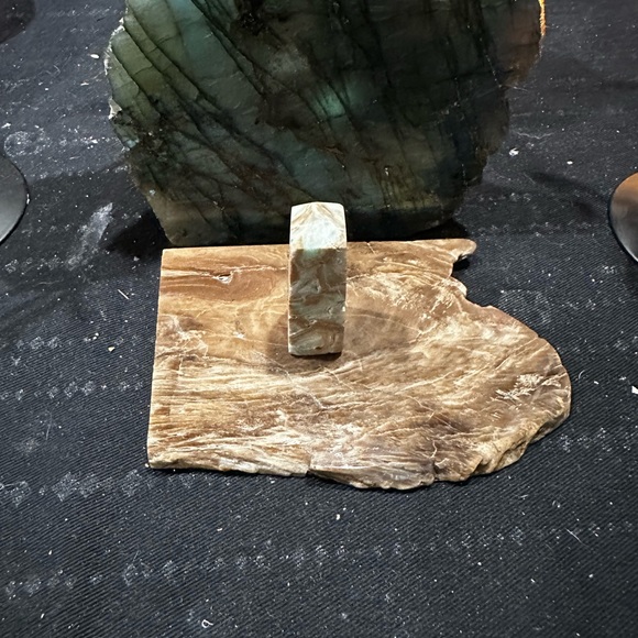 Caribbean Calcite Tower - Picture 3 of 6